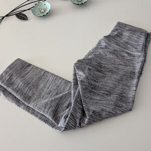Lululemon Athletica Charcoal Heather Leggings
